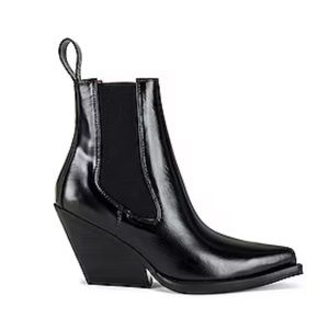 Alias Mae Revolve Black Booties